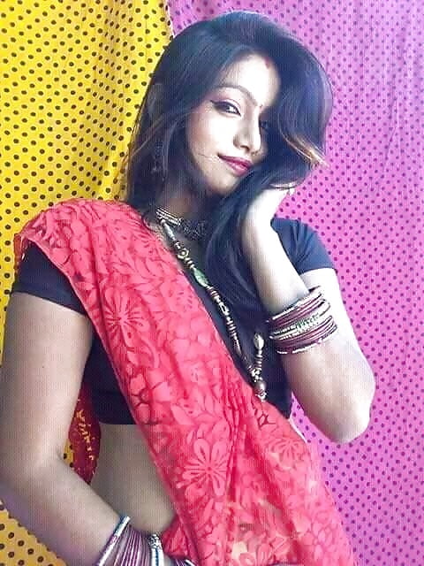 DESI INDIAN AUNTY porn gallery