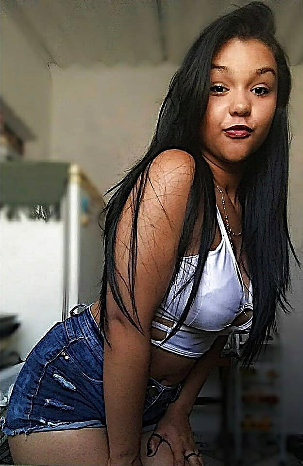 Emily Peitudinha Gostosa do Face porn gallery