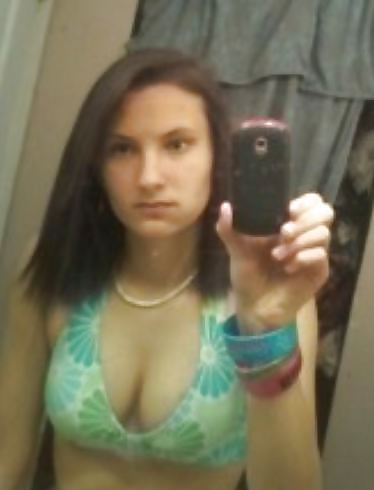 Teen Cleavage - Dressed porn gallery