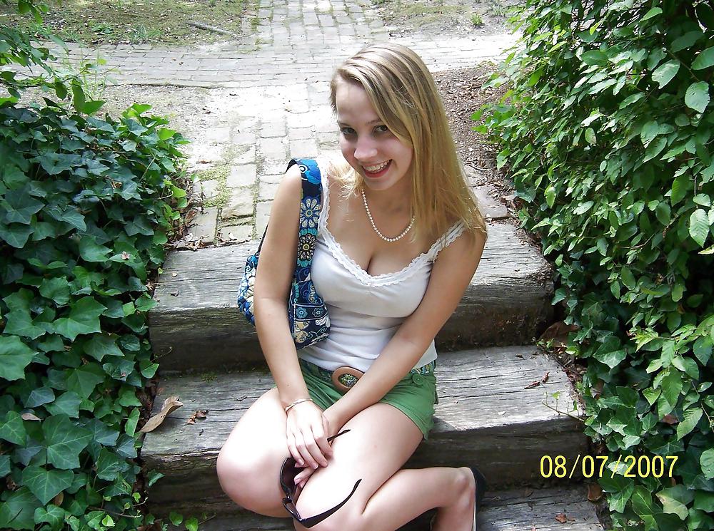 Sexy Young Things 2 (JJ) porn gallery