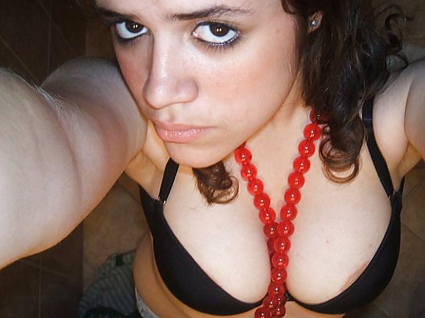 Selfshoot beurette porn gallery