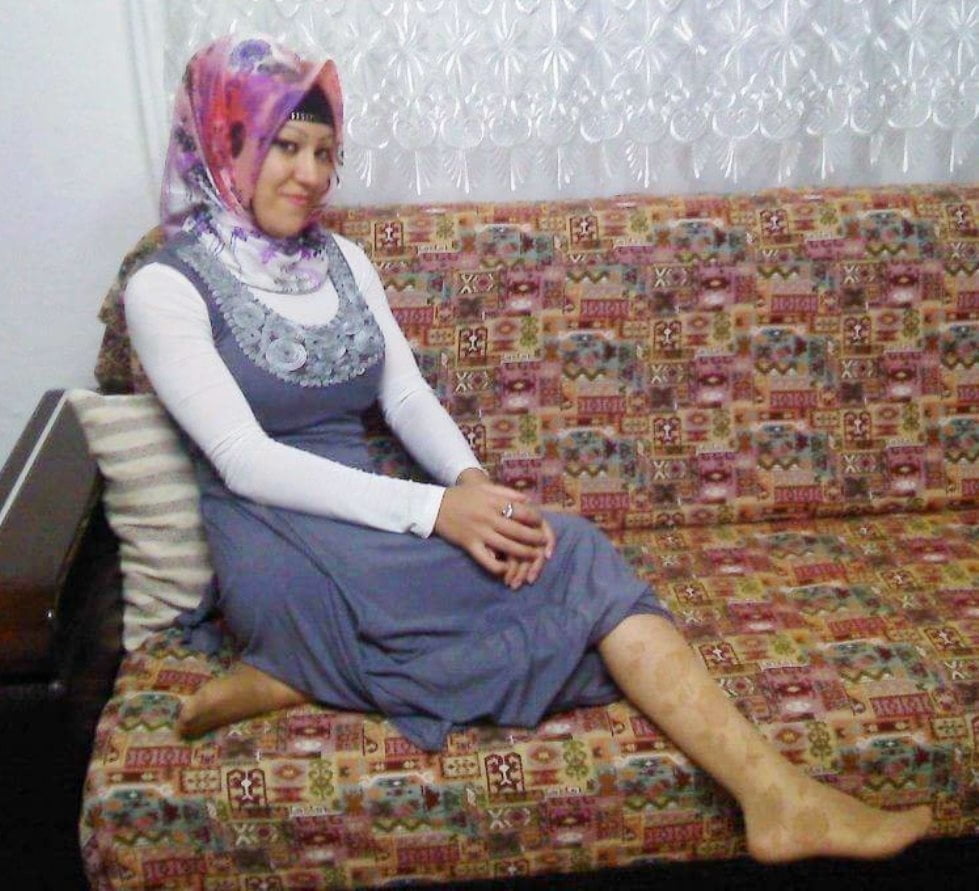 Türbanlı Milf Kadınlar Off