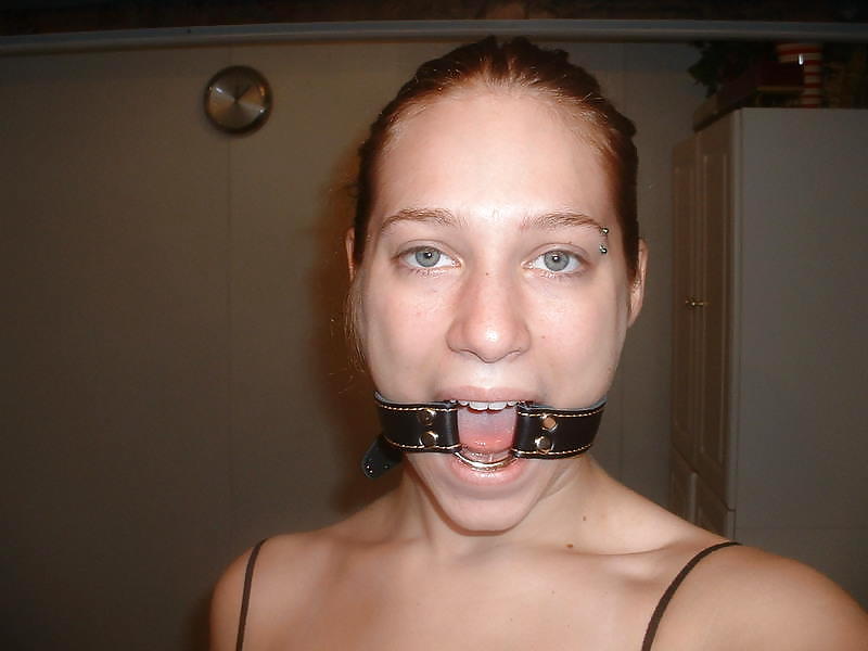 NAUGHTY REDHEAD porn gallery