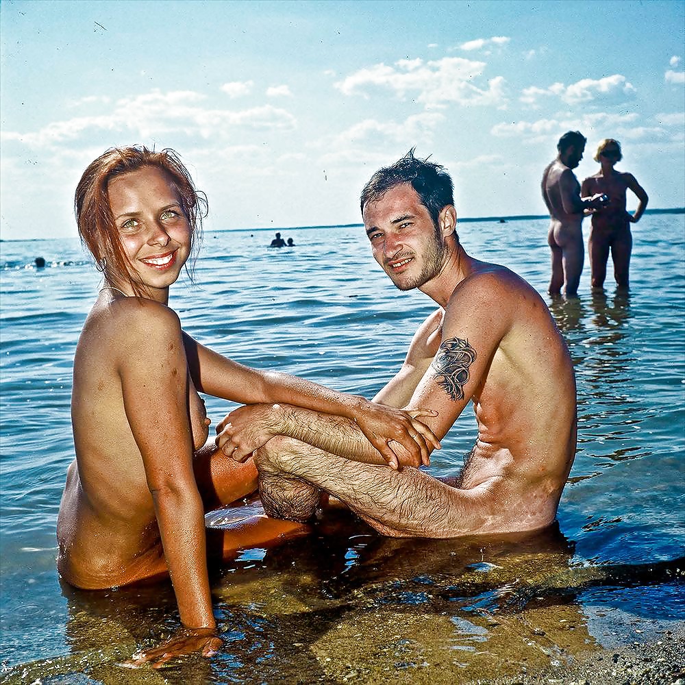 Beach couples porn gallery