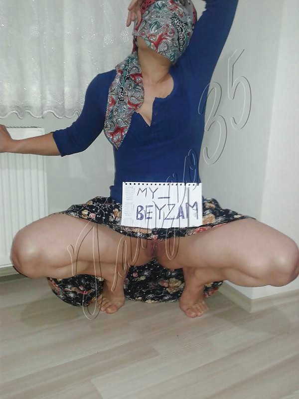 Turkish Turbaned Bitch Beyza porn gallery