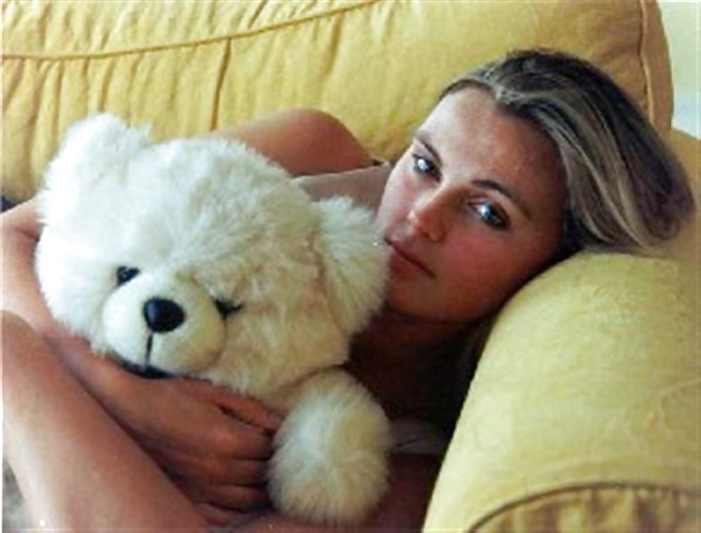 The Beauty of Being a Teddy Bear porn gallery