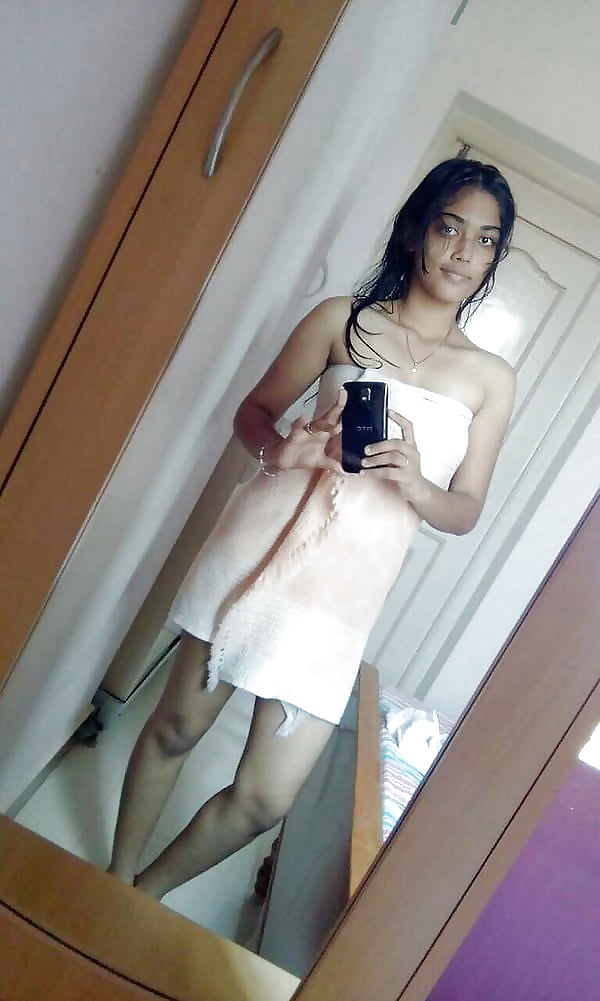 Cute Tamil Girl porn gallery