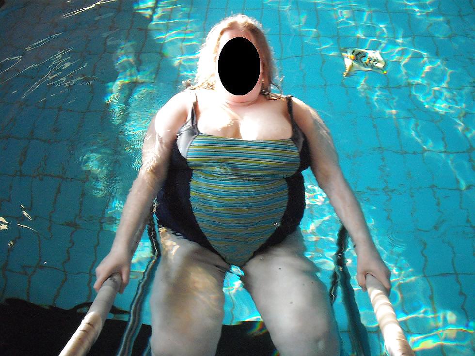 my wife in swimsuit porn gallery