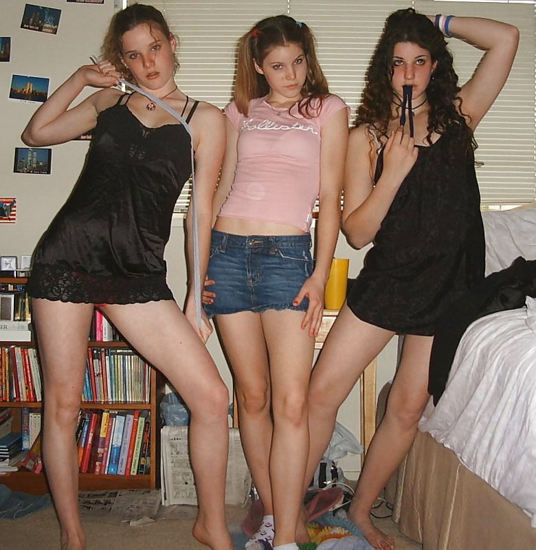 Teens Sexy (no nude) porn gallery