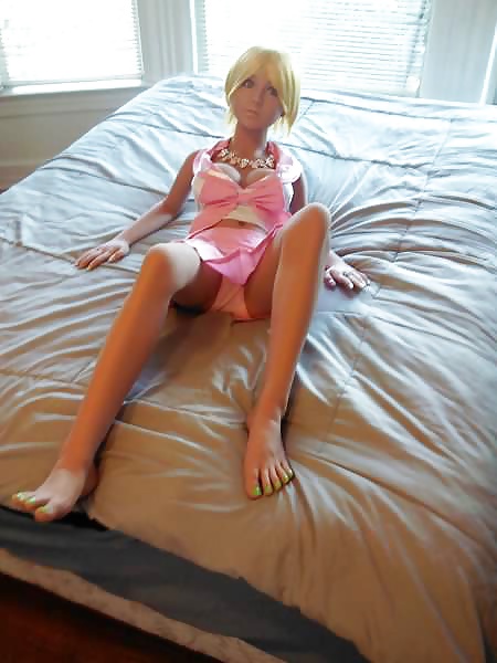 Nina in pink. porn gallery