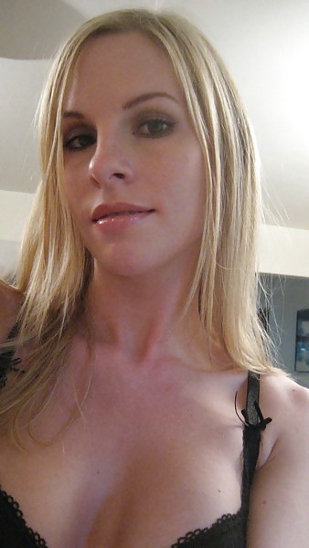 More girls e-mailing me their pics - they want to fuck me porn gallery