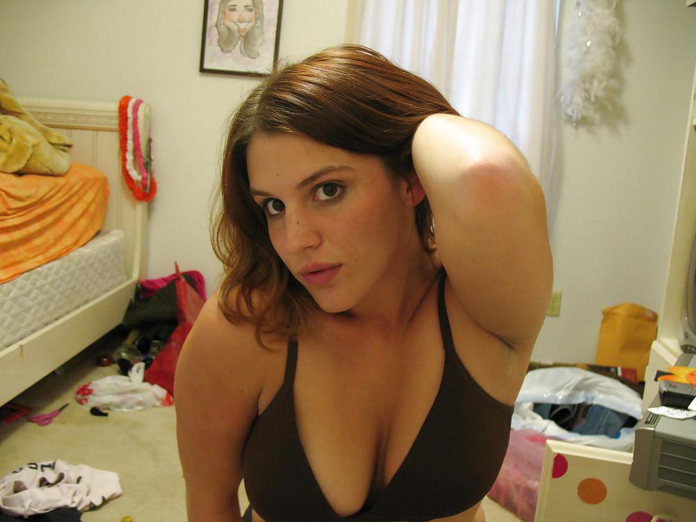 Teen Malicia 1 porn gallery
