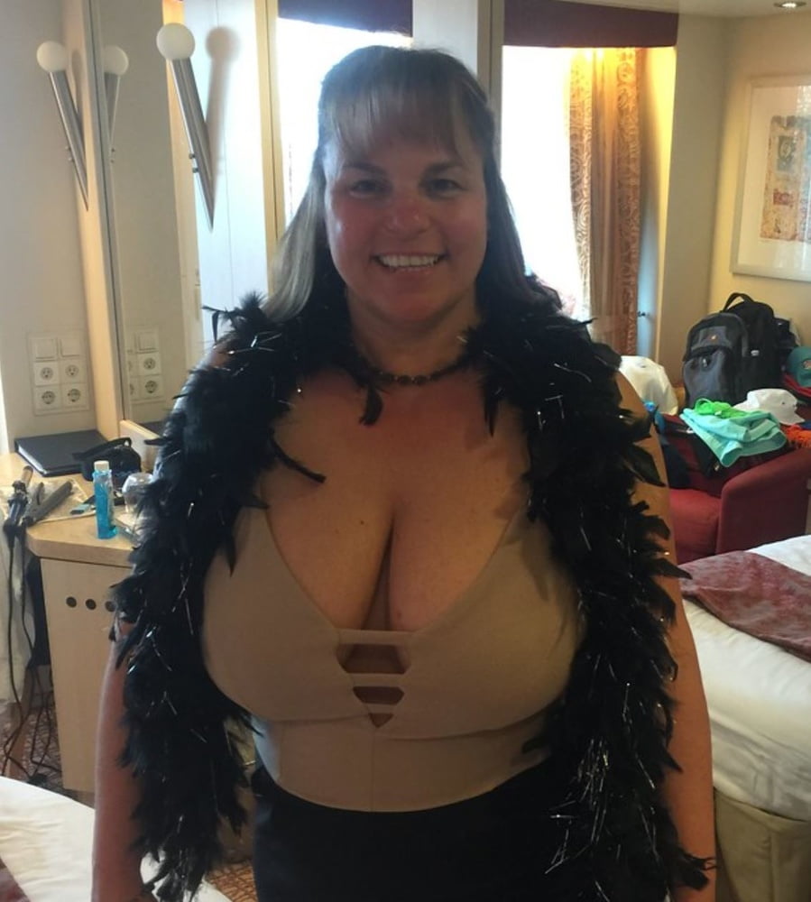 Mature Ladies Dressed But Sexy 139 - 50 Photos 