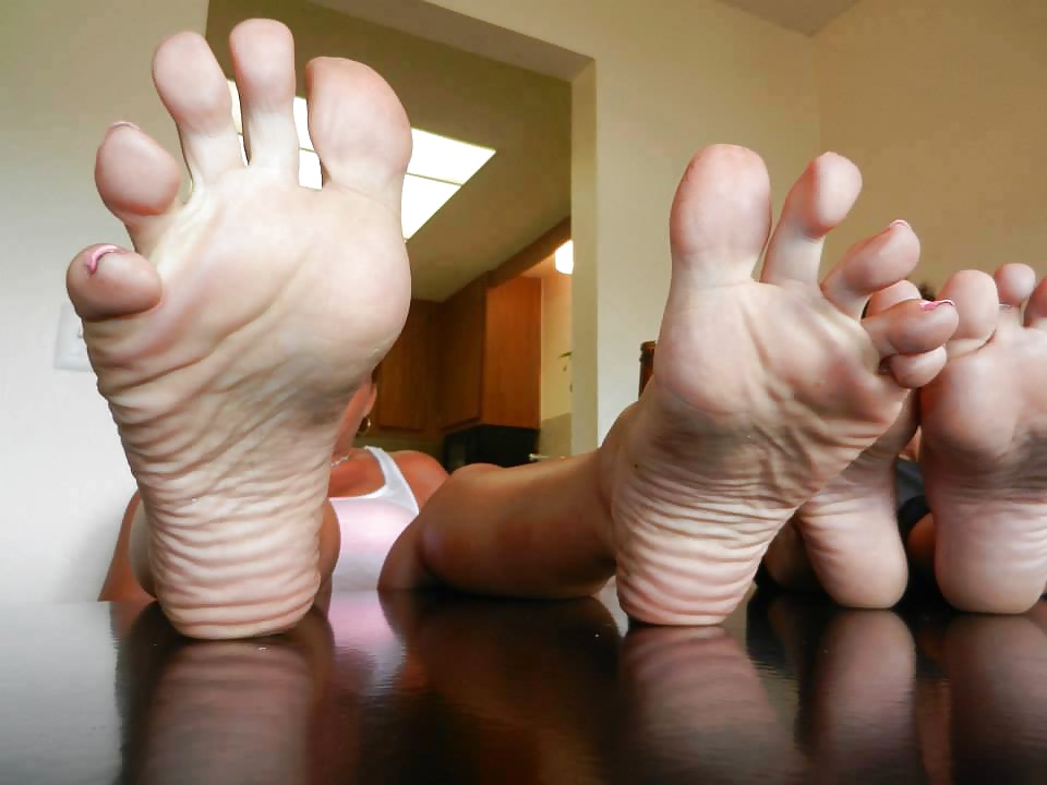 pretty feet porn gallery