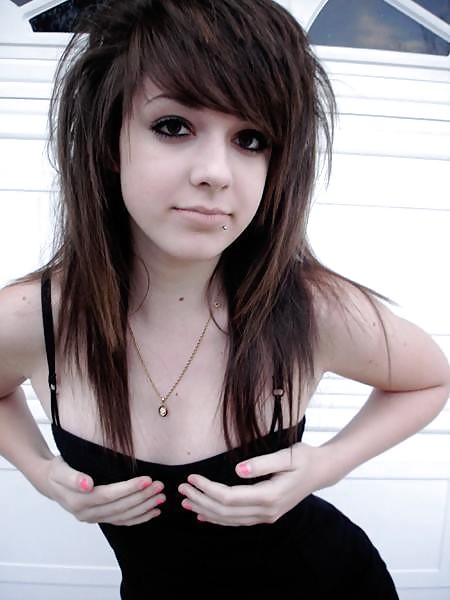 Emo Girls 2 porn gallery