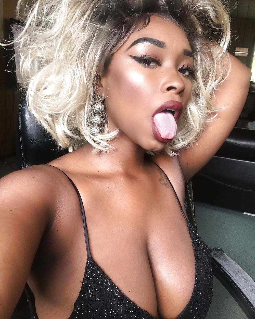 Black Beauty Girl Vol 12 porn gallery