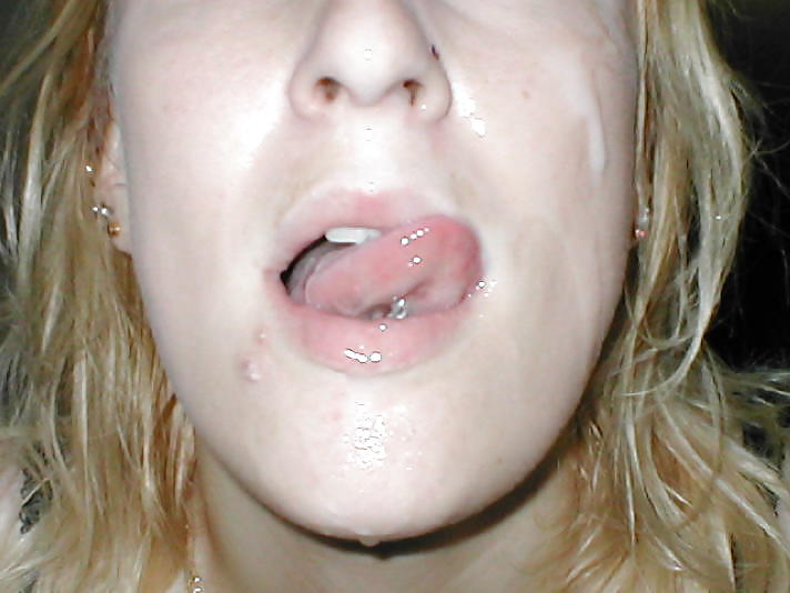 Shameless blonde girl - N. C. porn gallery