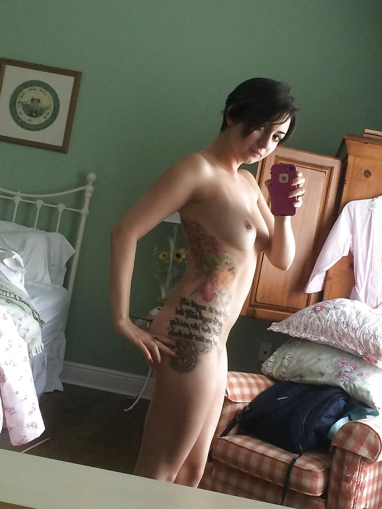 Lil slut porn gallery