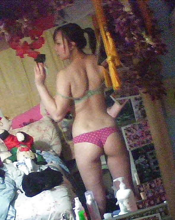 Mirror Girls 14: Sexy Teen Self Shots porn gallery