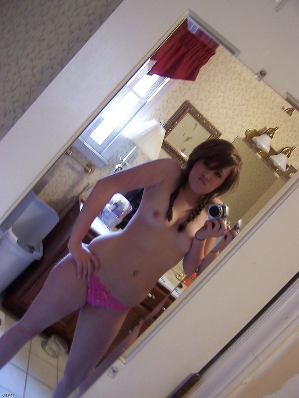 Selfshot Teens porn gallery