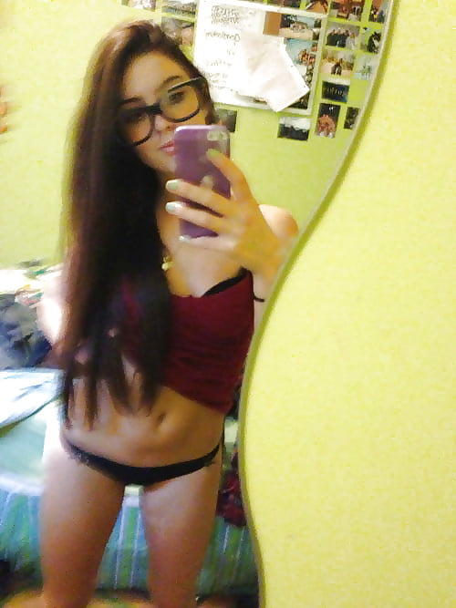 Handpicked Amateurs 305 porn gallery