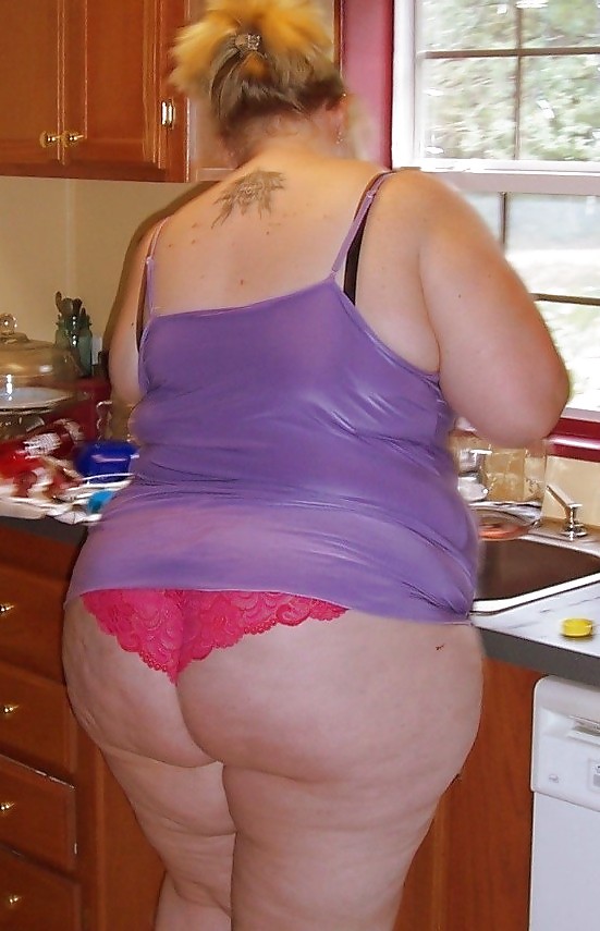 BIG Round & FAT Asses in the Kitchen! #1 porn gallery