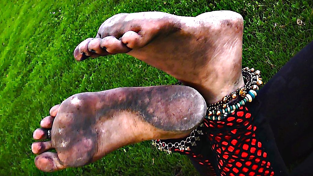 Feet: Dirty Soles #17 porn gallery