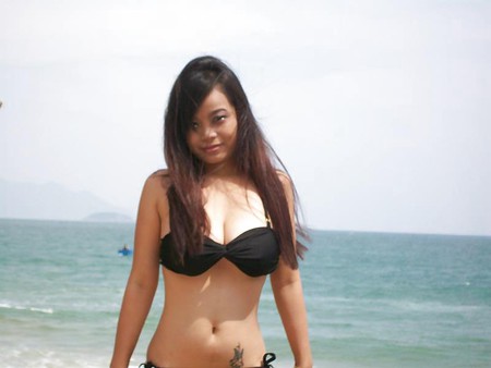 Hot 19yr old Asian Girl