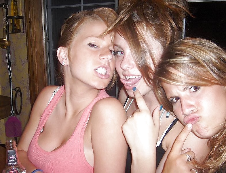 Teens mit dicken Titten porn gallery