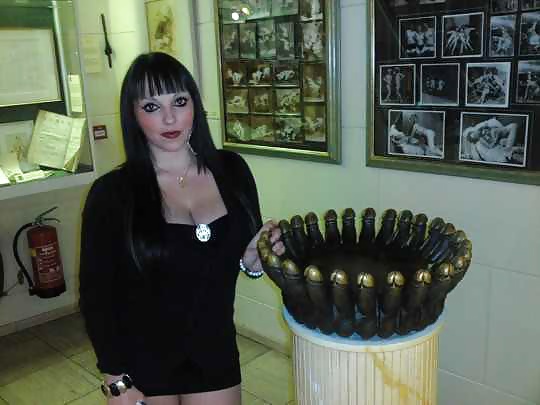 Billig Hure II porn gallery