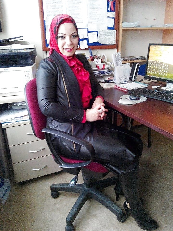Office Leather Sex - Turban Deri (Hijab Leather) - 500 Pics | xHamster