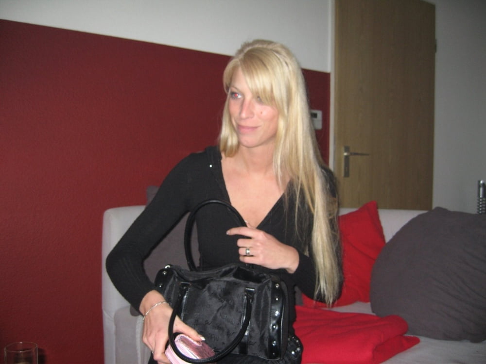 Geile Deutsch Fickschlampe photo #325232964