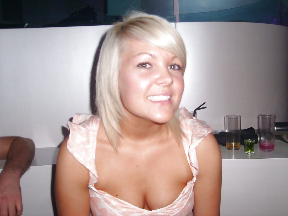Teen cleavage porn gallery