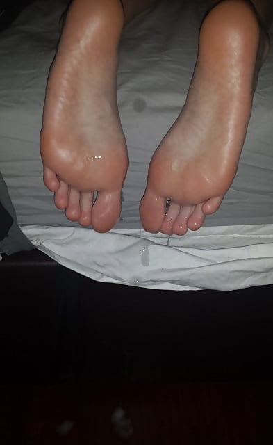 19yo neighbor lovely sle-eping feet porn gallery