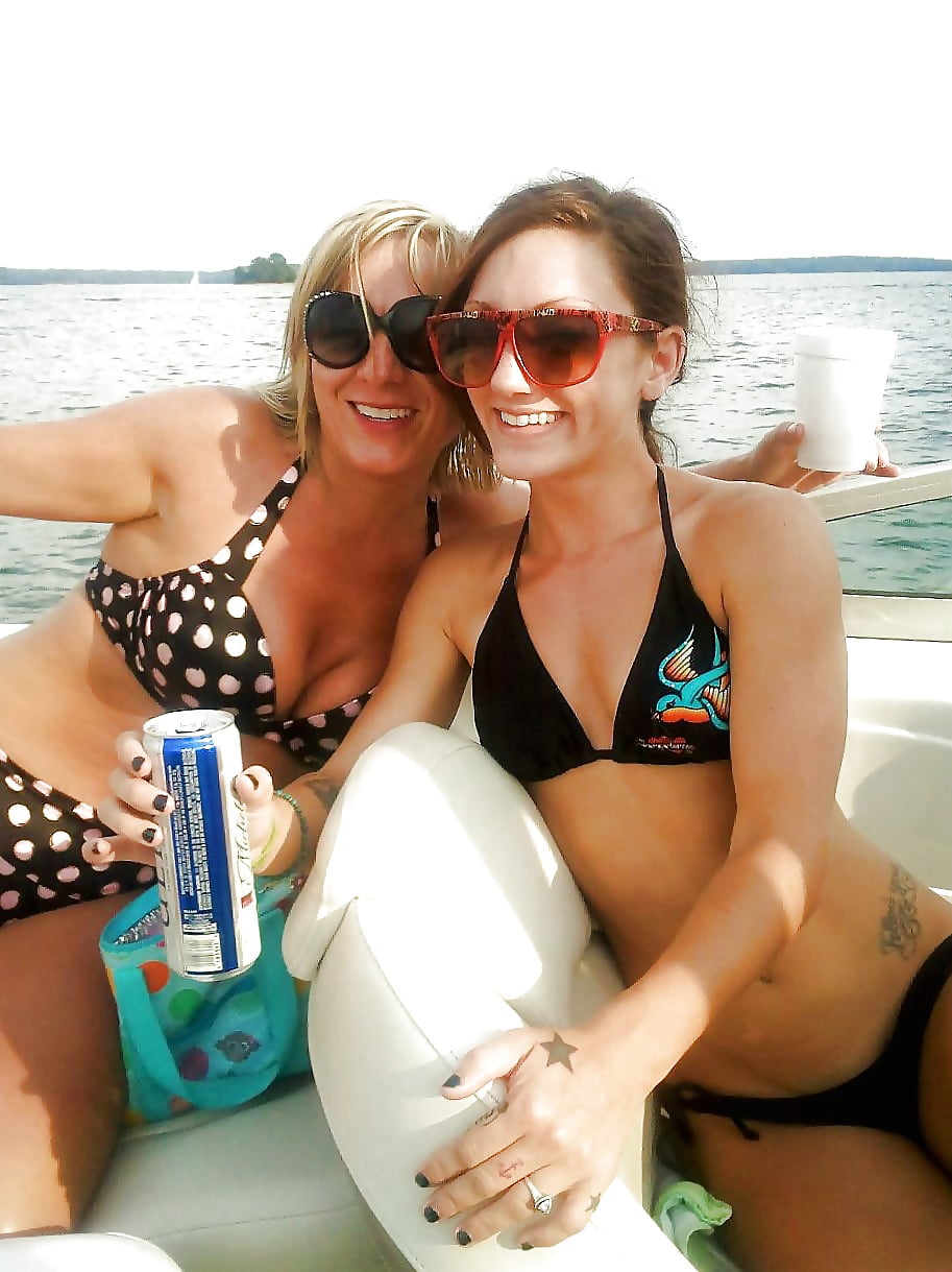 Christie W (1085) porn gallery