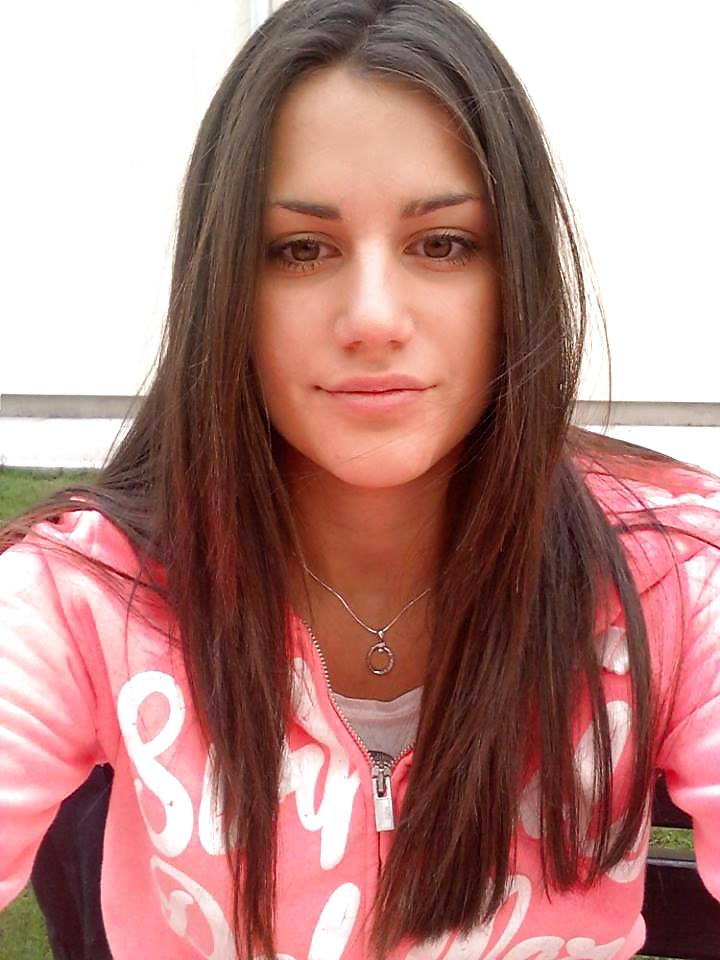 TEODORA BRKIC SREMSKA MITROVICA :D porn gallery