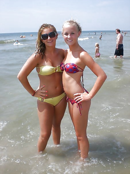 Facebook-Sluts-4 porn gallery