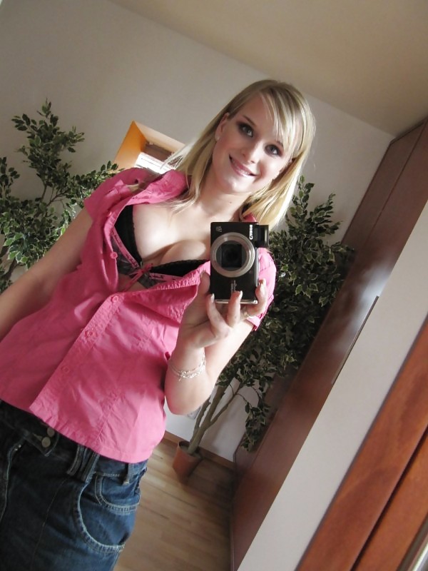 Hotties selfpics #1 porn gallery