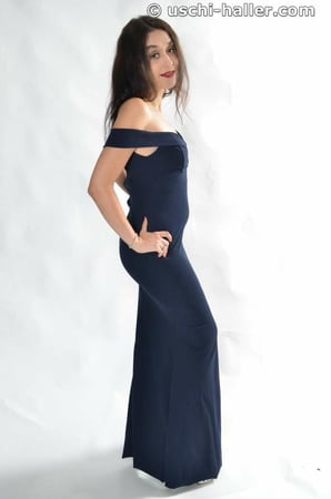 photo shooting with turkish born jasmin in an evening dress         