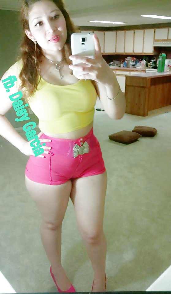 Salvadorean facebook slut porn gallery