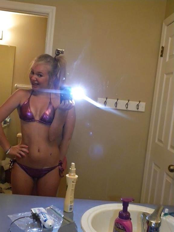 Hot Mirror Selfshots porn gallery