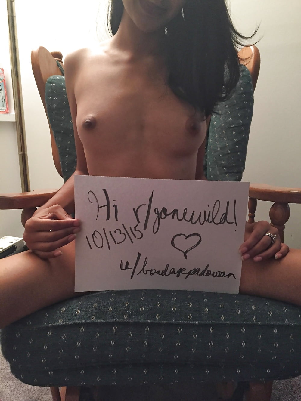 Cheap Teen Whore aka AwesomeJanina Selfies porn gallery