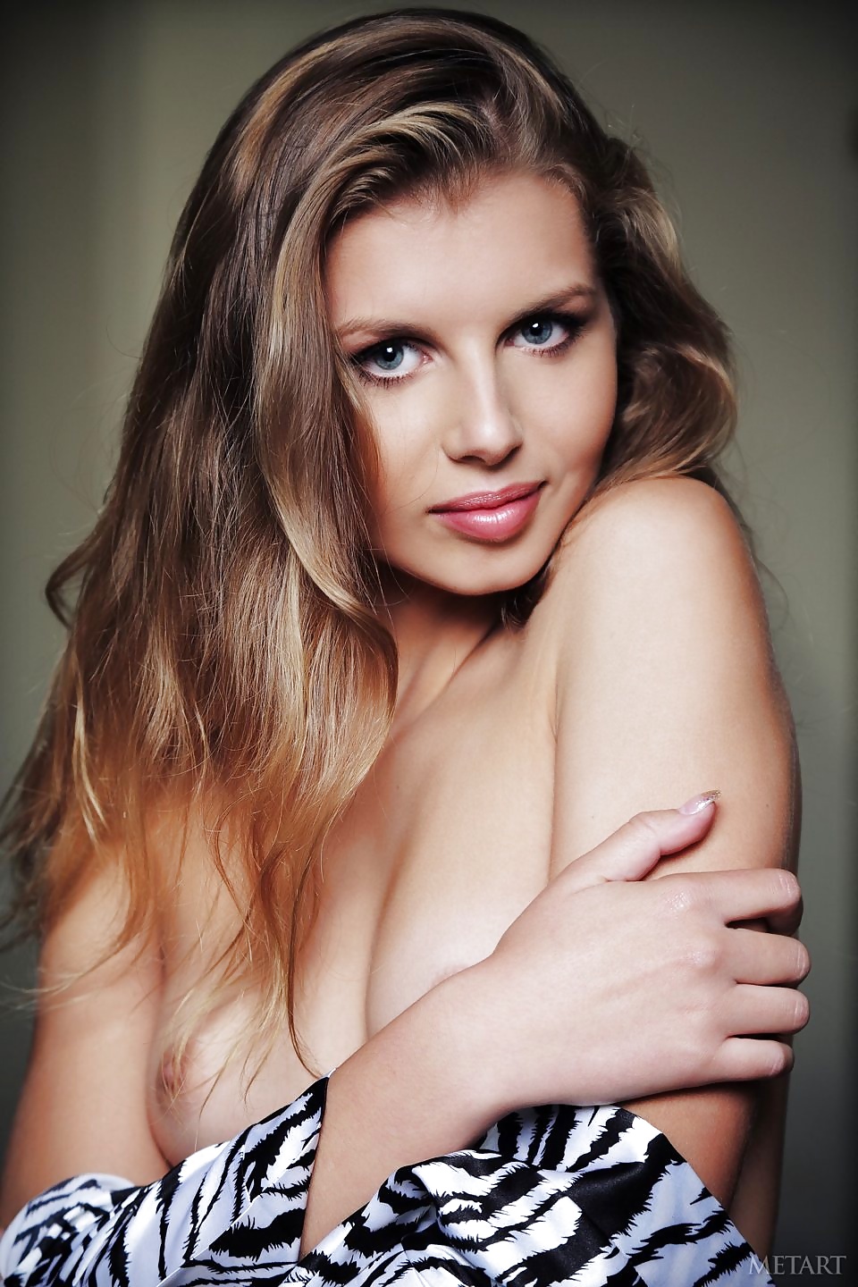 WatiScali Beautiful Chick 9 porn gallery