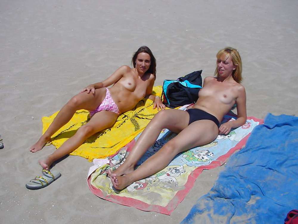 Cute Beach Girls - V porn gallery