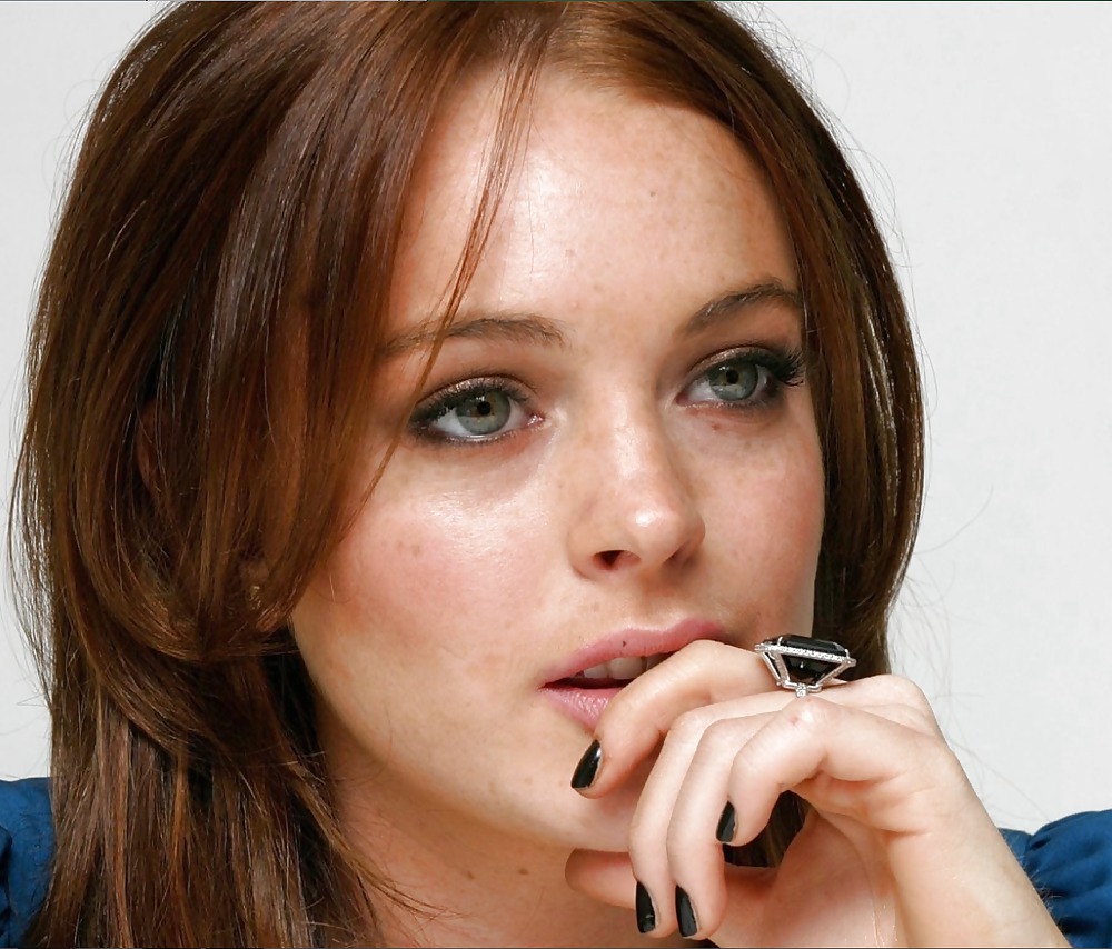 Lindsay Lohan porn gallery