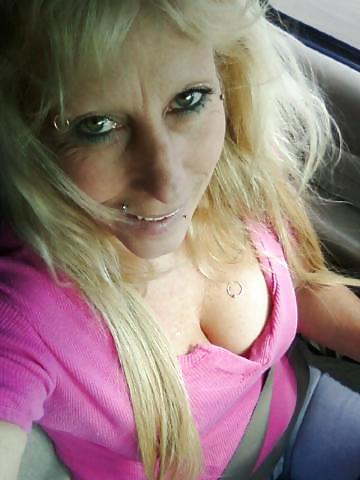 Mature grandma self pics porn gallery