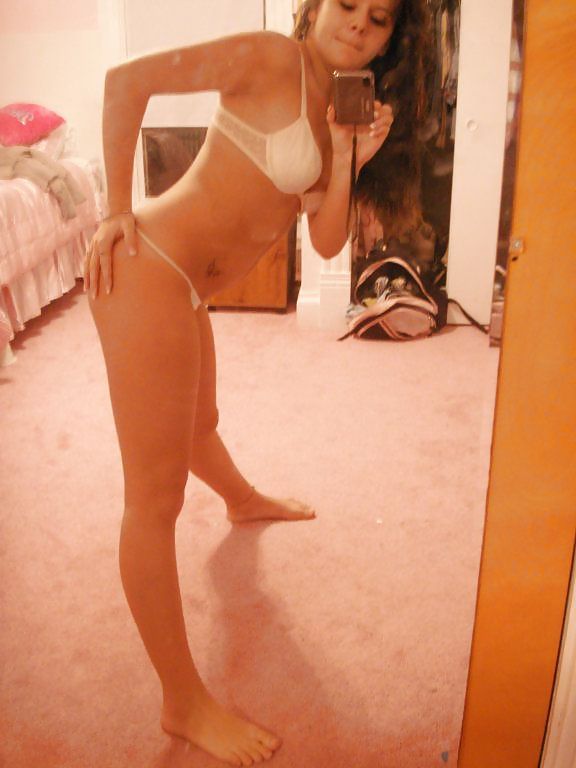 Selfshot 30 porn gallery