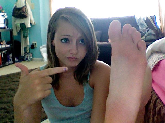 Teen Feet 5 porn gallery