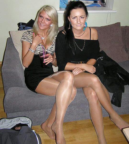 Girls in Pantyhose porn gallery