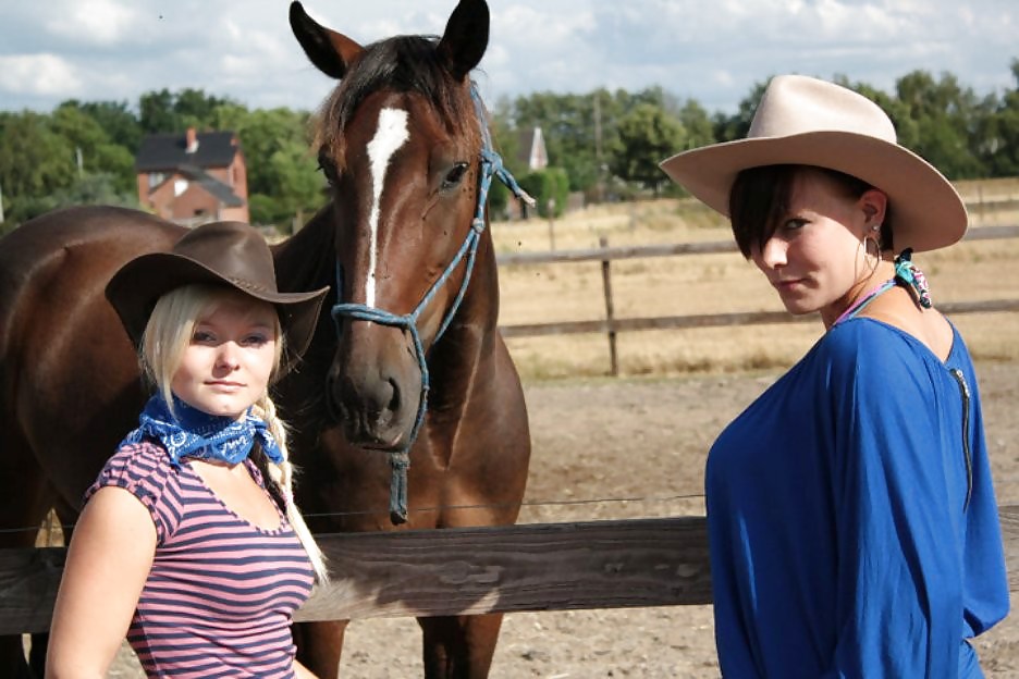 CowGirls porn gallery